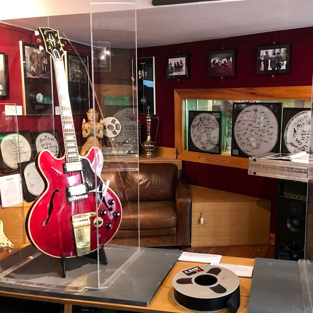 Irish Rock 'n' Roll Museum — 