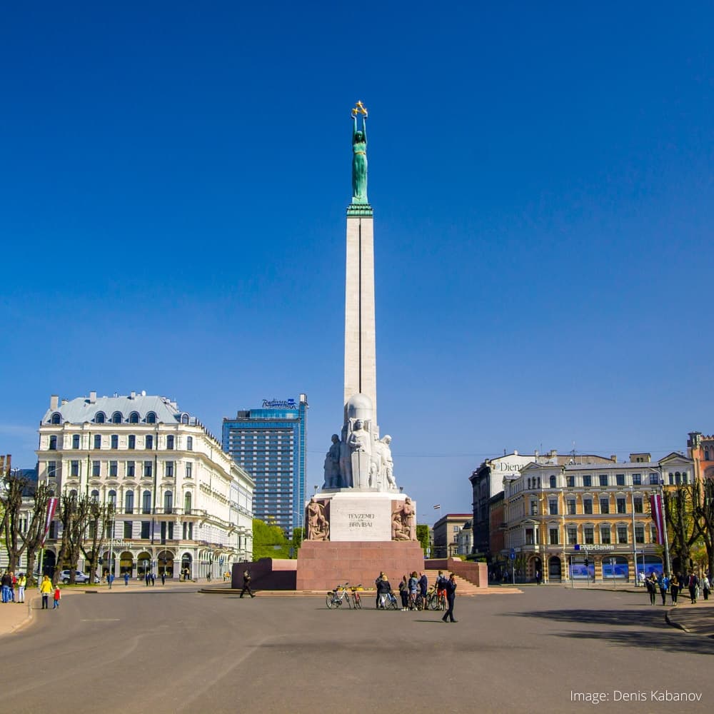 Freedom Monument — 