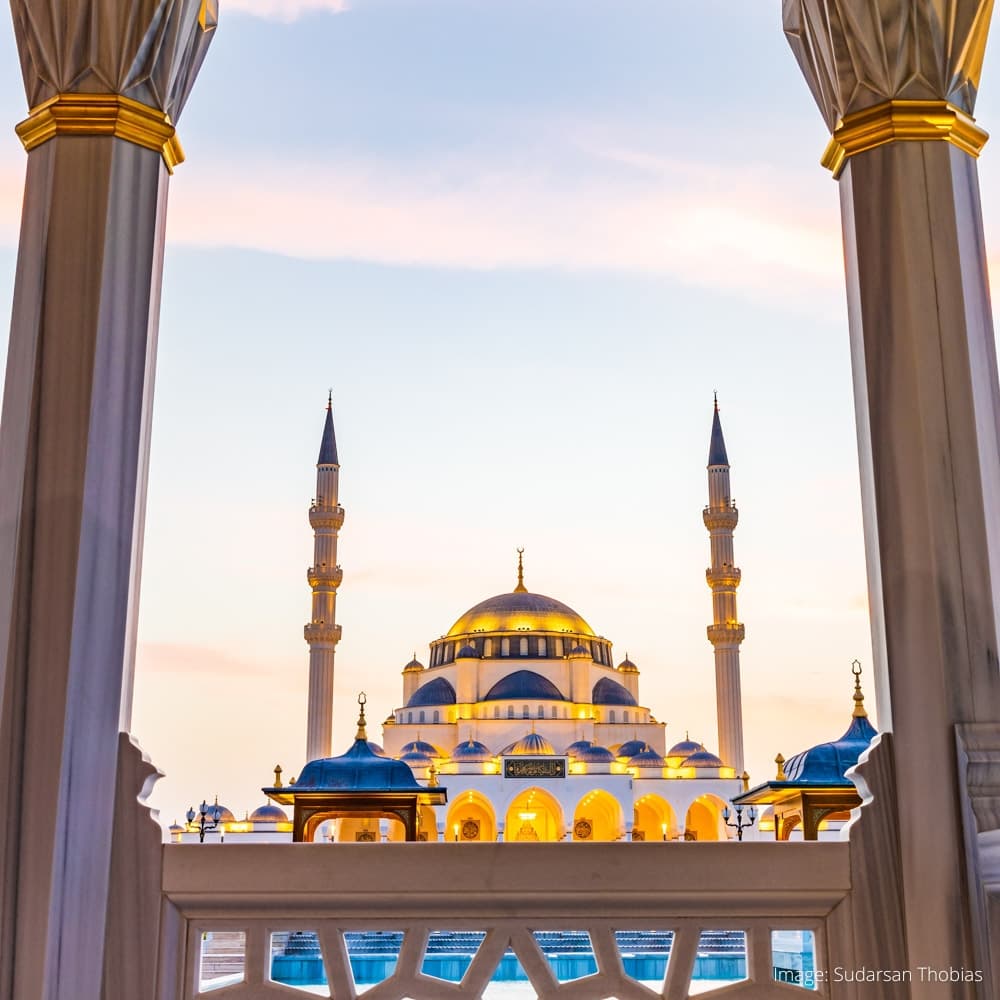 Sharjah Mosque — 
