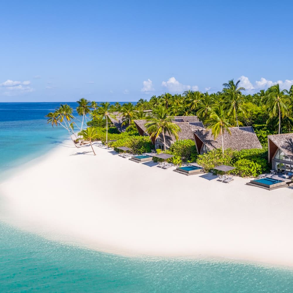 The St. Regis Maldives Vommuli Resort — 