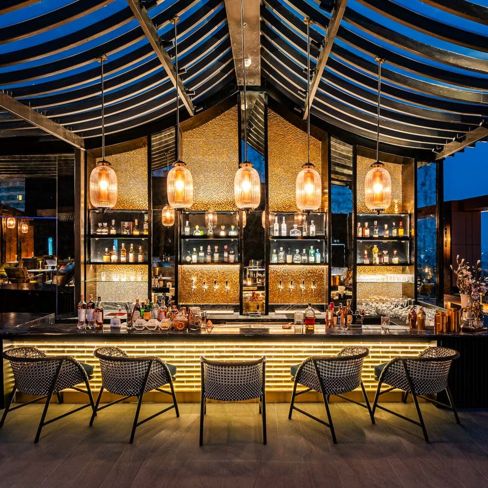 HONG's Sky Bar — 
