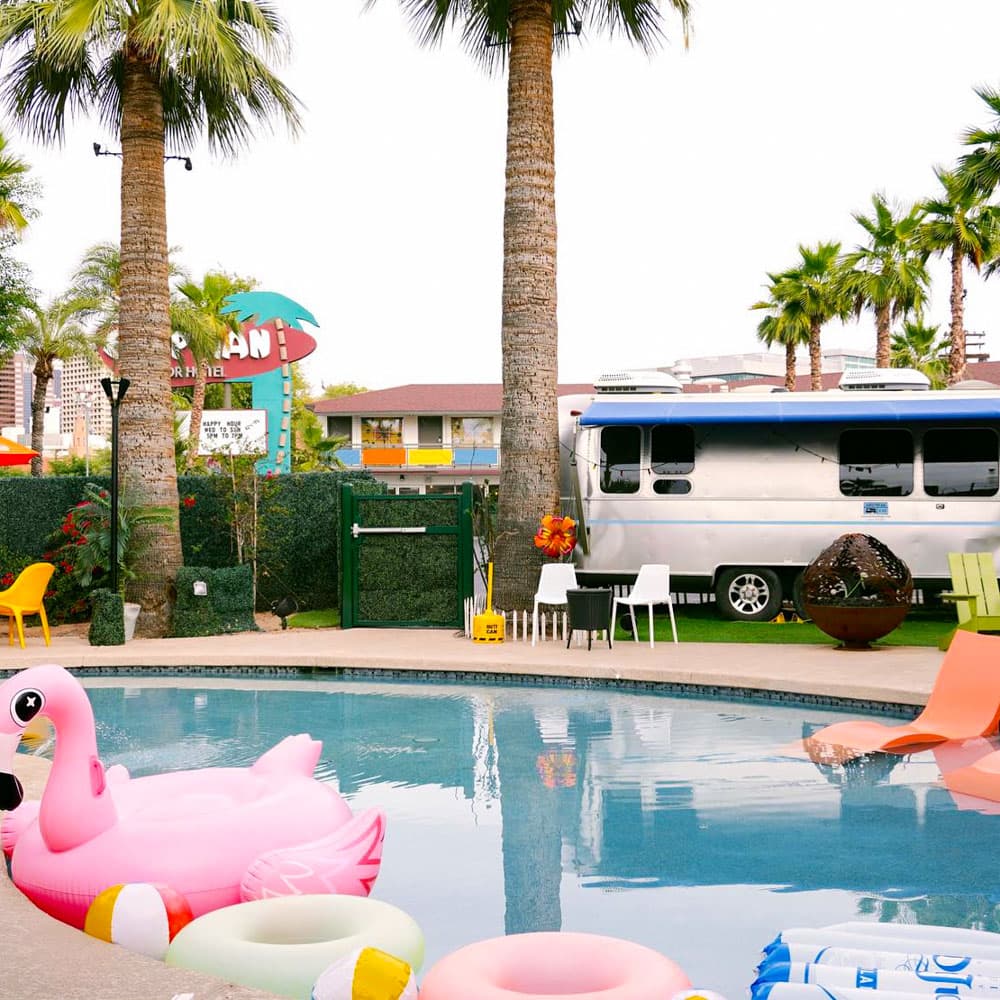 The Egyptian Motor Hotel — 
