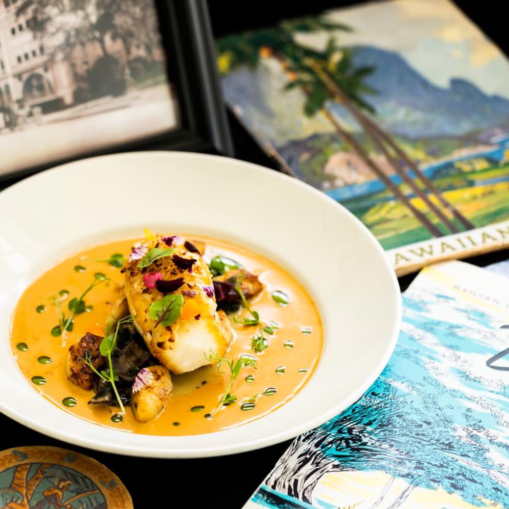 Moana Surfrider Waikiki — 