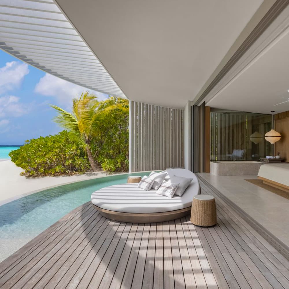 The Ritz-Carlton Maldives, Fari Islands — 