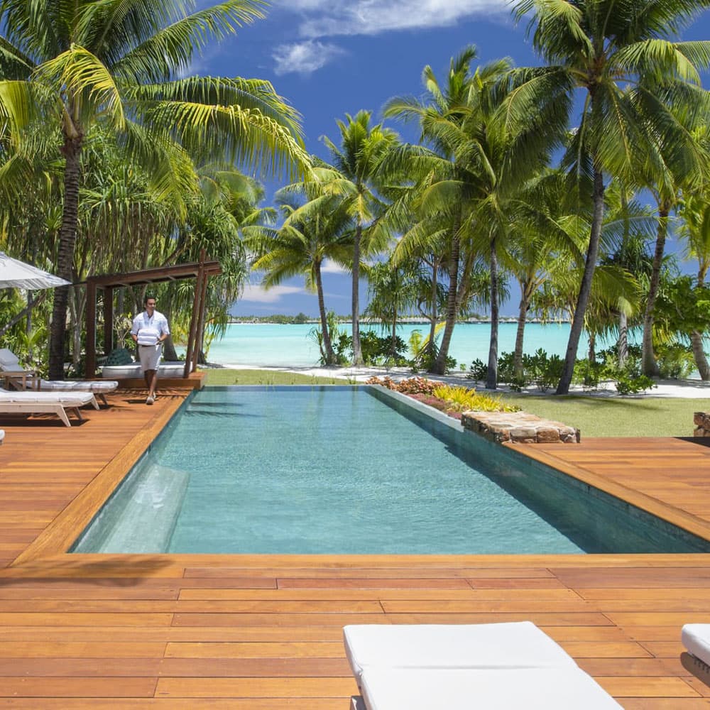 Four Seasons Bora Bora — 