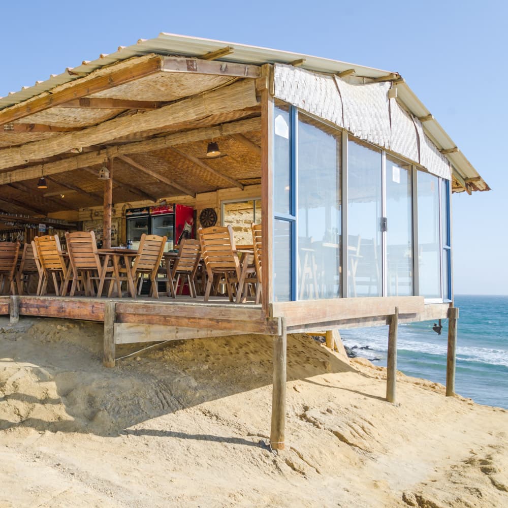 Flamingo Lodge — 