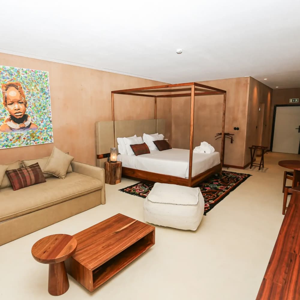 Mumba Lodge — 