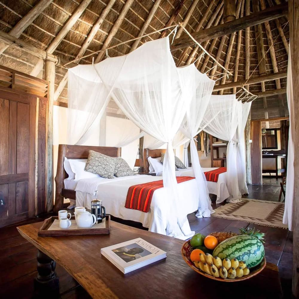 Apoka Safari Lodge — 