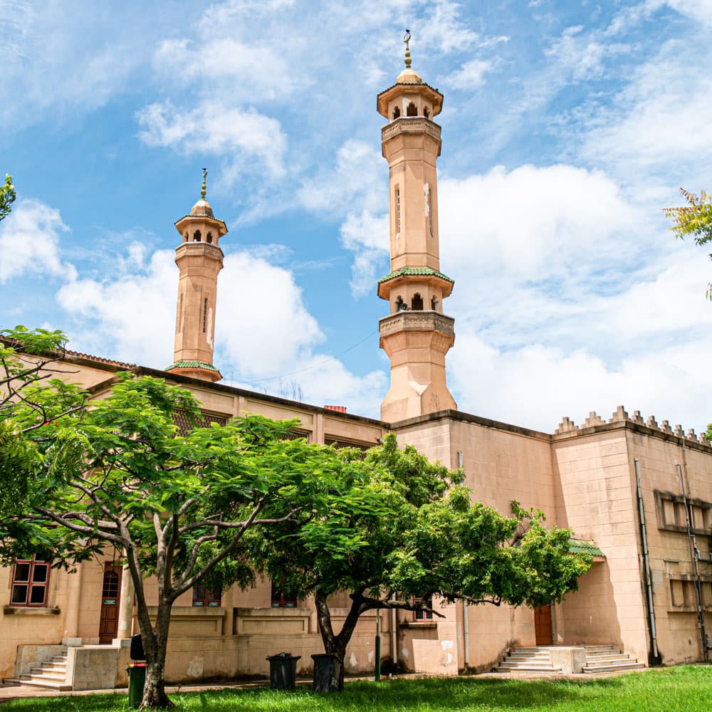 Banjul Central Mosque — 