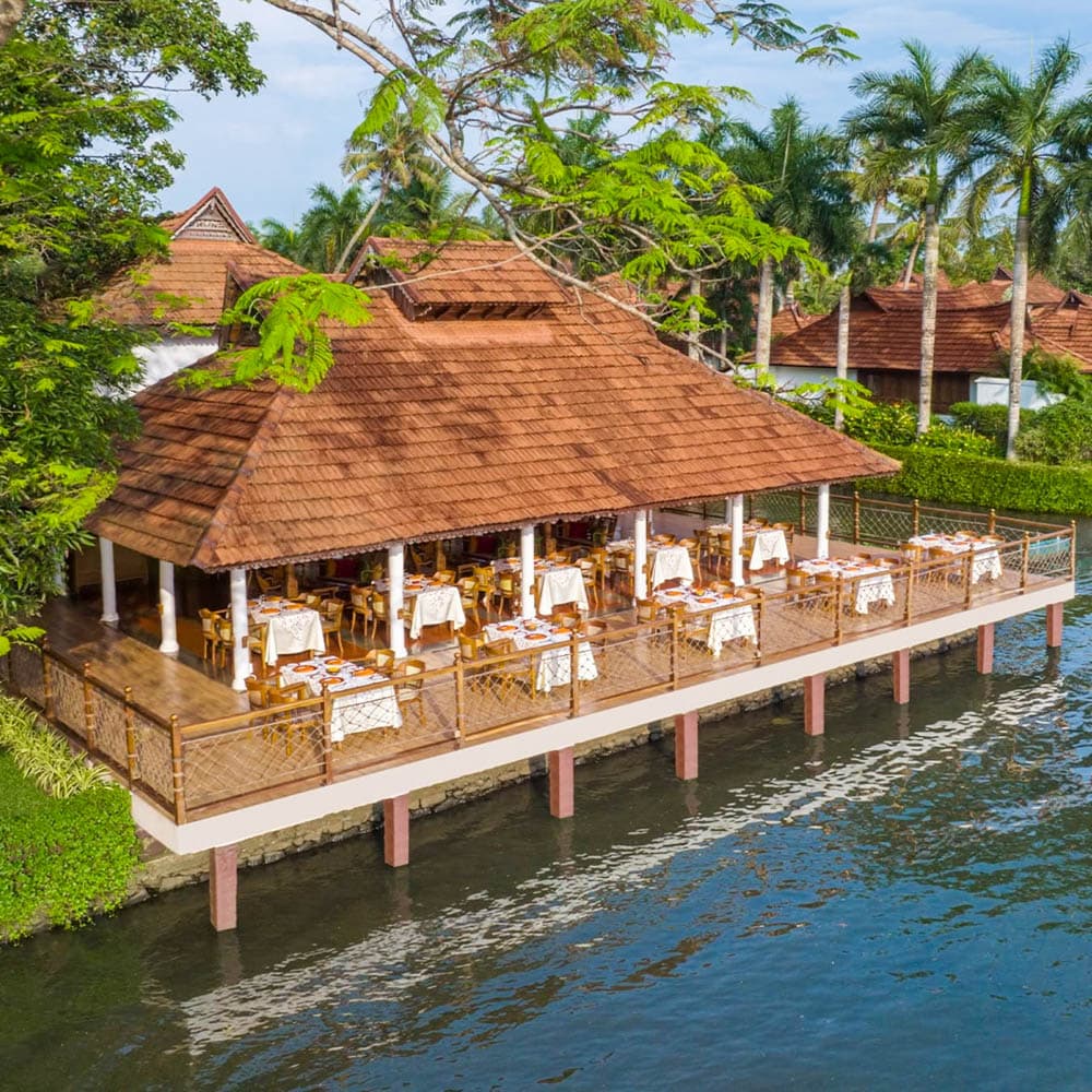 Kumarakom Lake Resort, Kerala — 