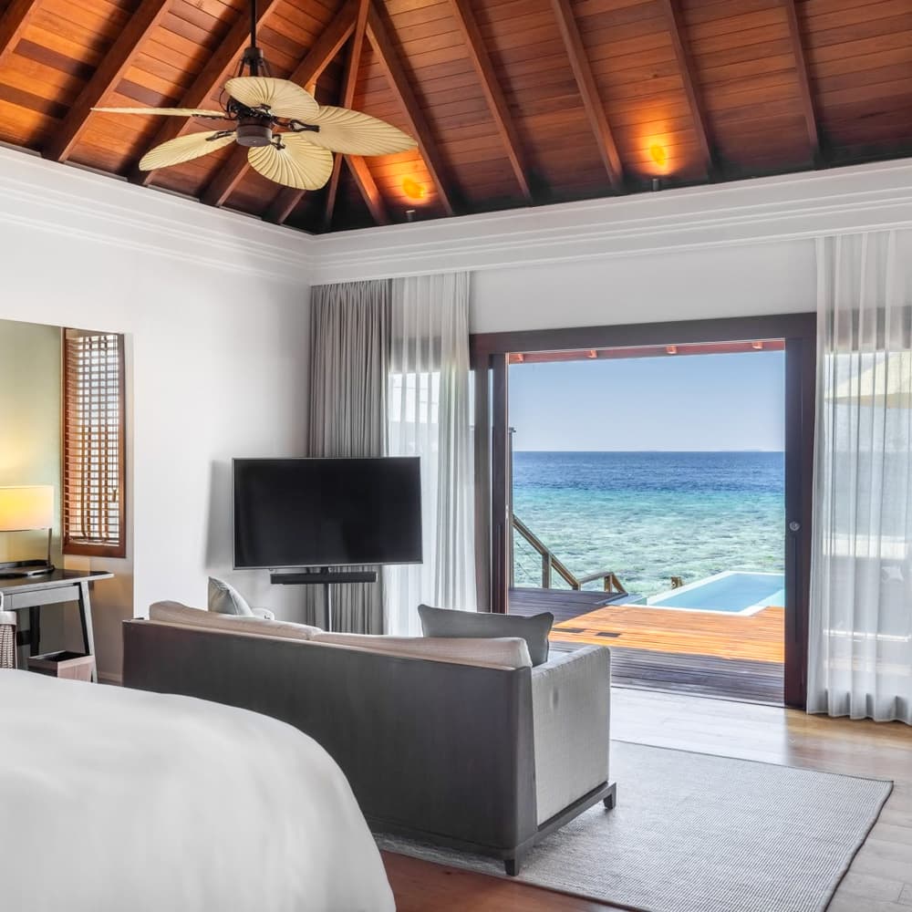Dusit Thani Maldives — 