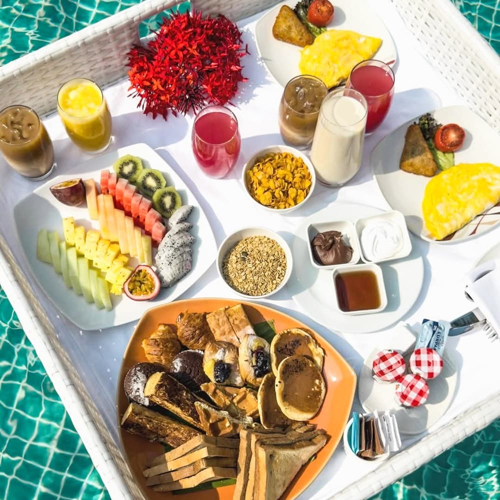 Sheraton Maldives Full Moon Resort & Spa — 