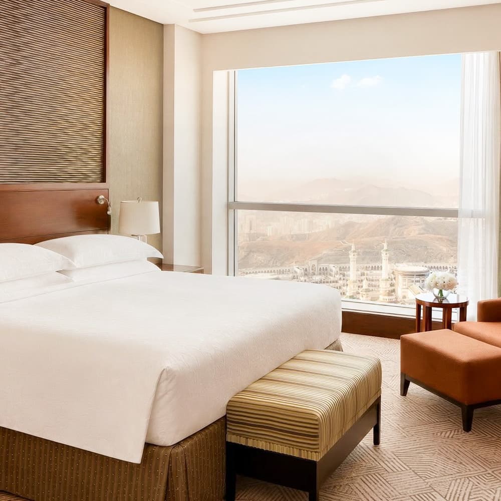 Makkah Clock Royal Tower, A Fairmont Hotel — 