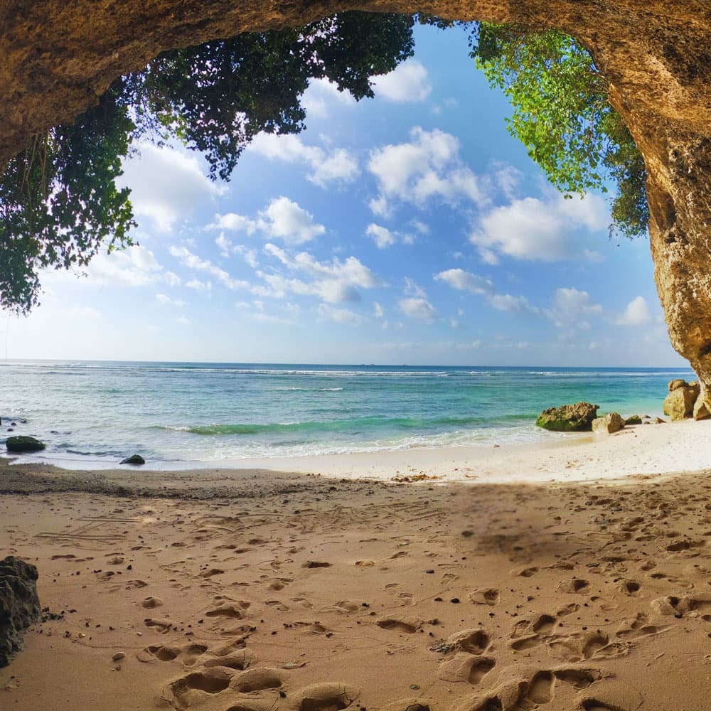 Thomas Beach — 