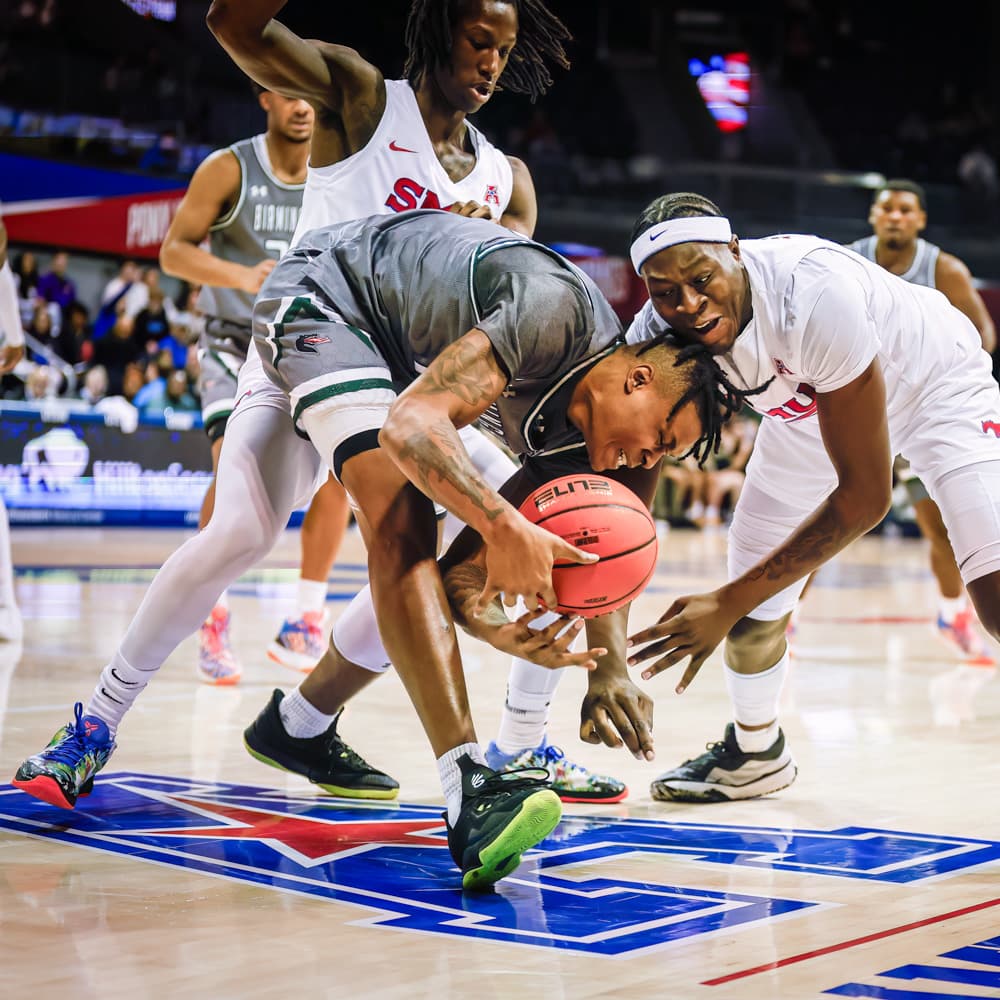 SMU Mustangs Basketball — 