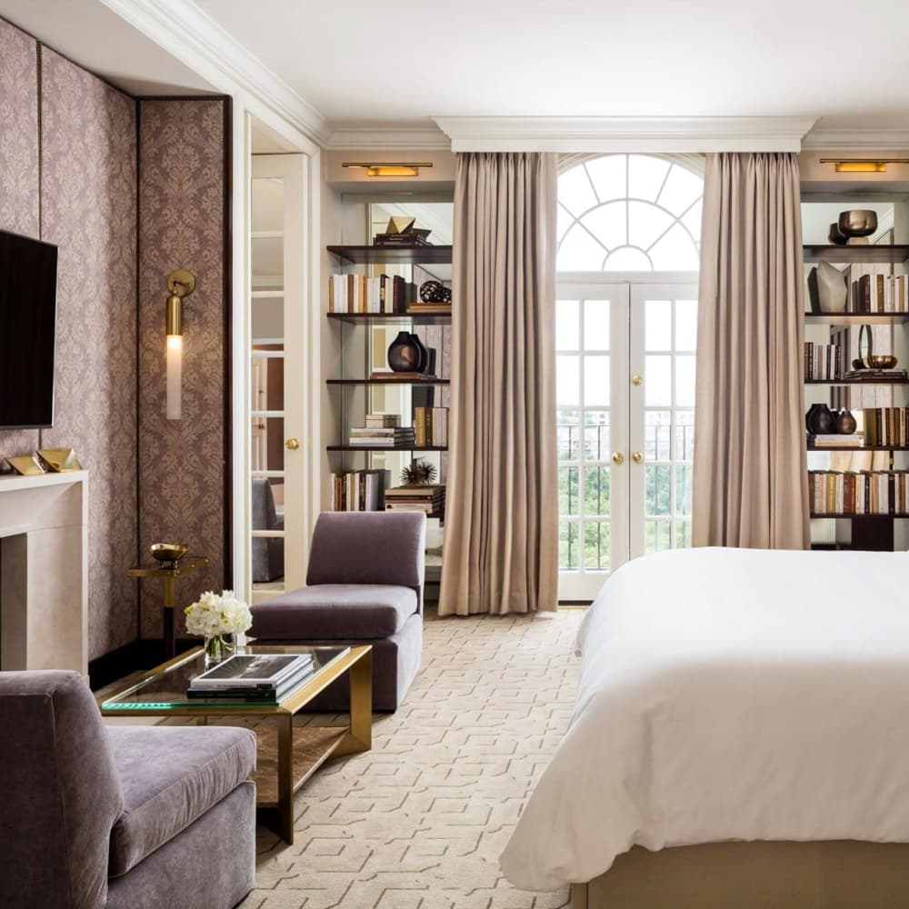 Rosewood Mansion on Turtle Creek — 