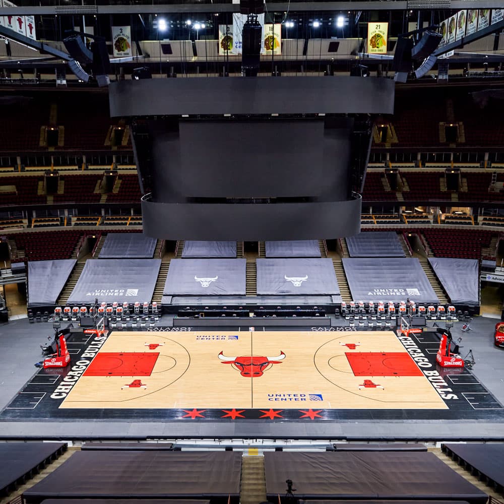 Chicago Bulls at United Center — 