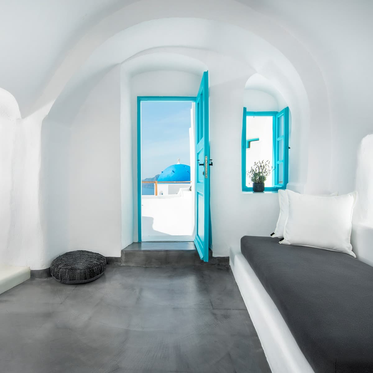 Sophia Luxury Suites — 