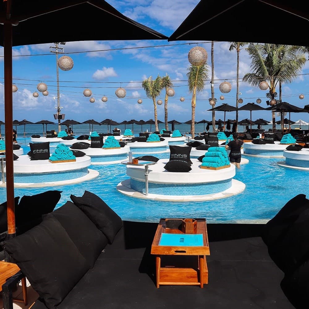Finns Beach Club — 