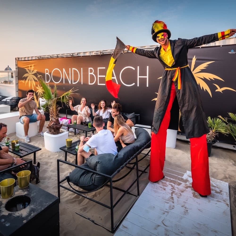 Bondi Beach Bar, Oostende — 