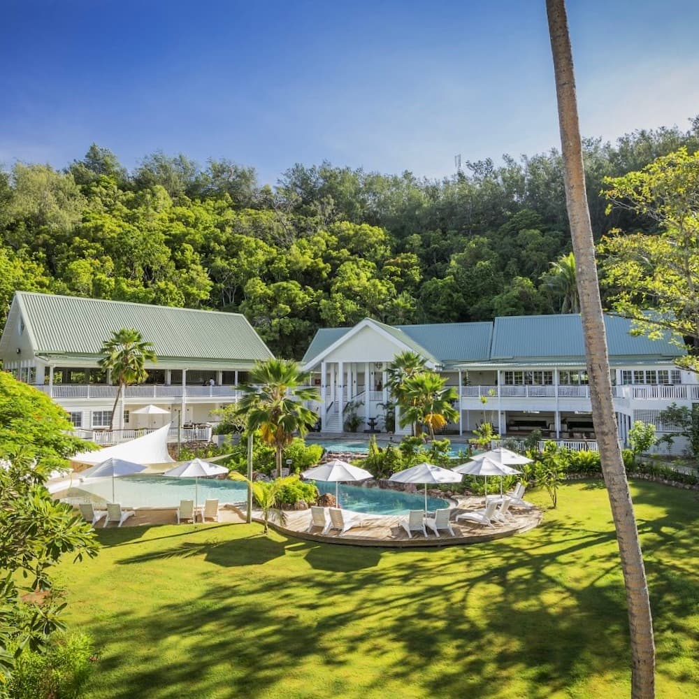 Malolo Island Resort — 