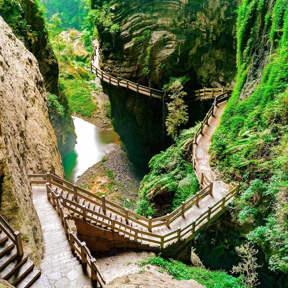 Longshuixia Fissure Gorge — China, Asia