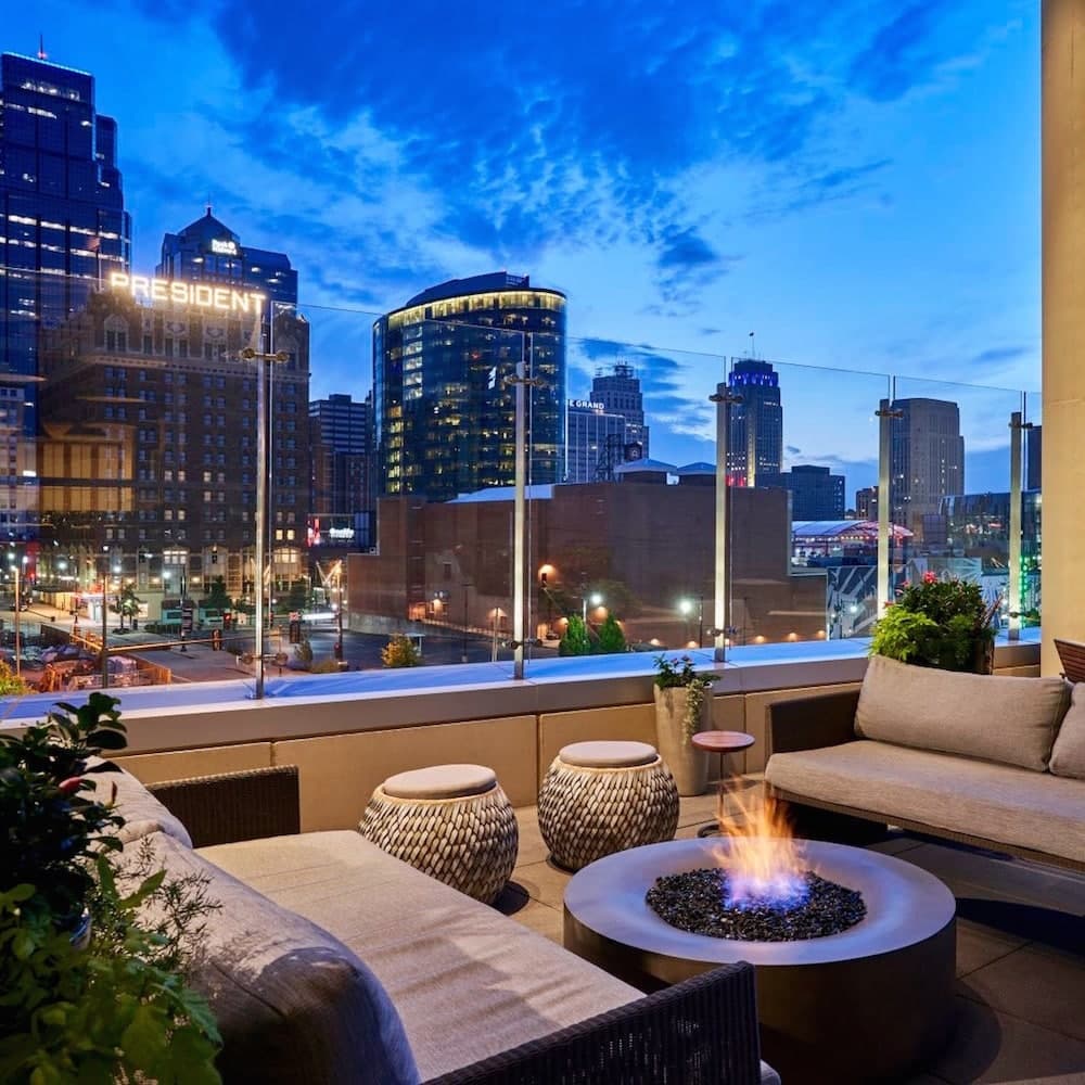 Loews Kansas City Hotel — 