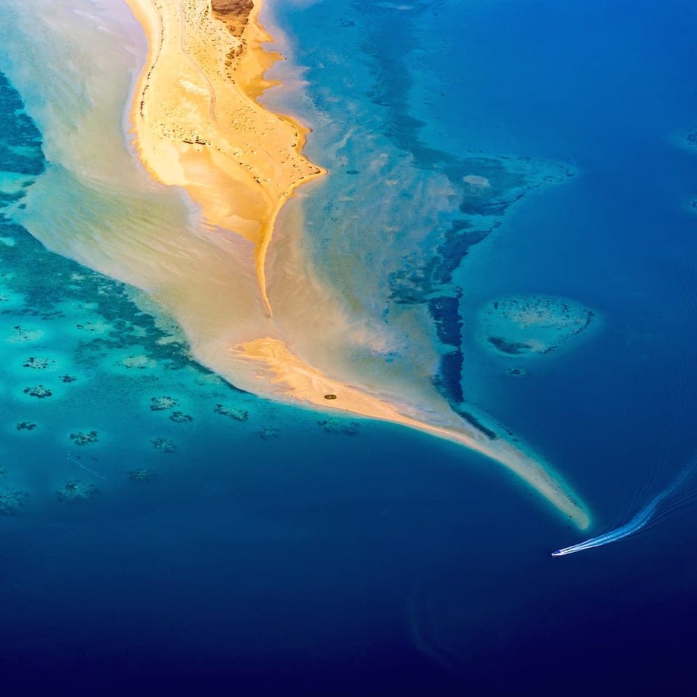Al Rayes White Head Beach — Saudi Arabia, Middle East