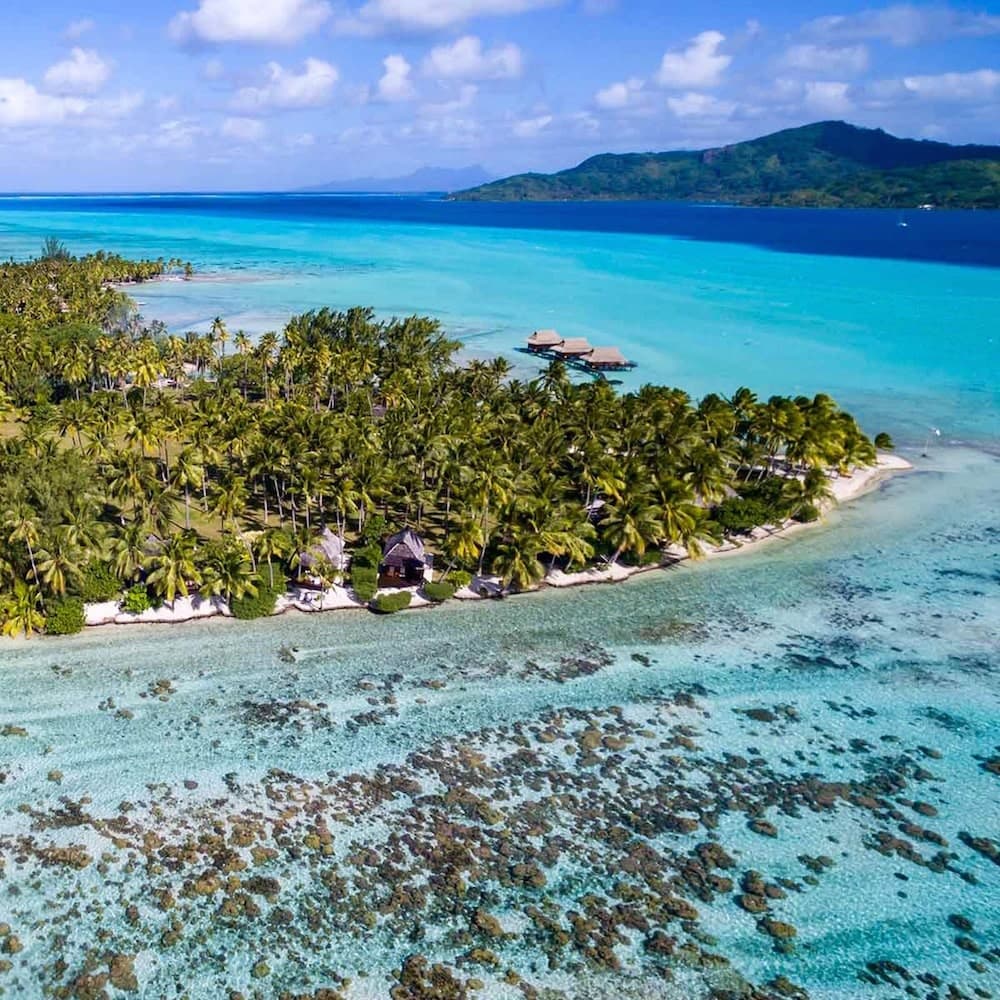 Vahine Island Resort & Spa — 