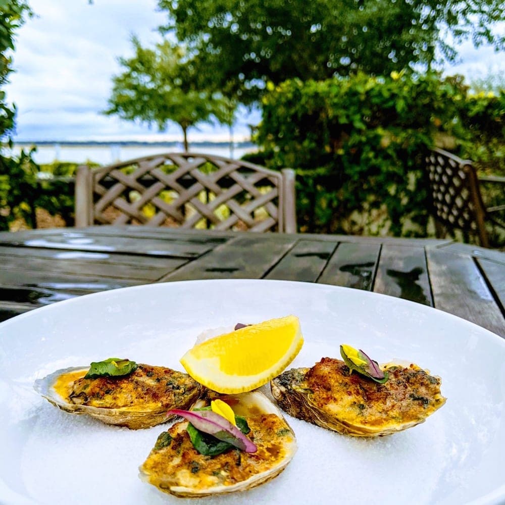 Saltus River Grill — 