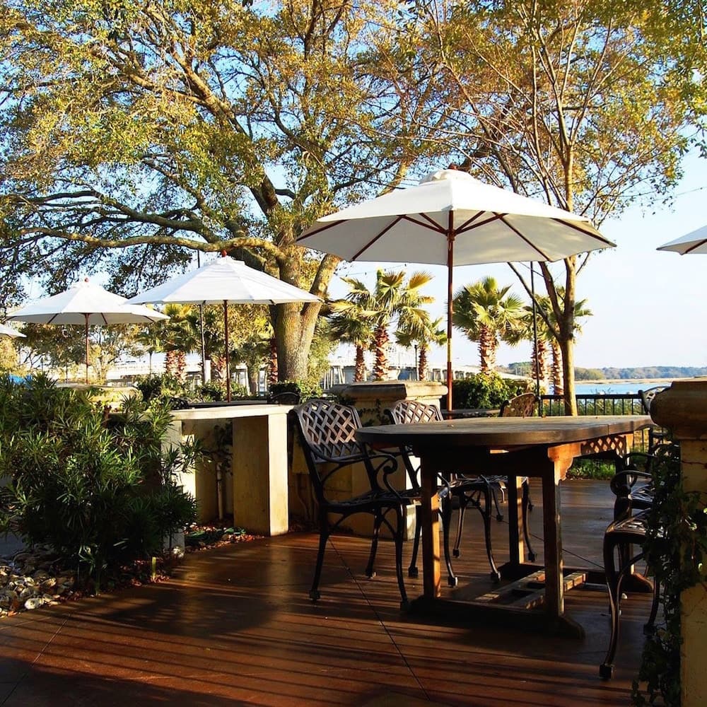 Saltus River Grill — 