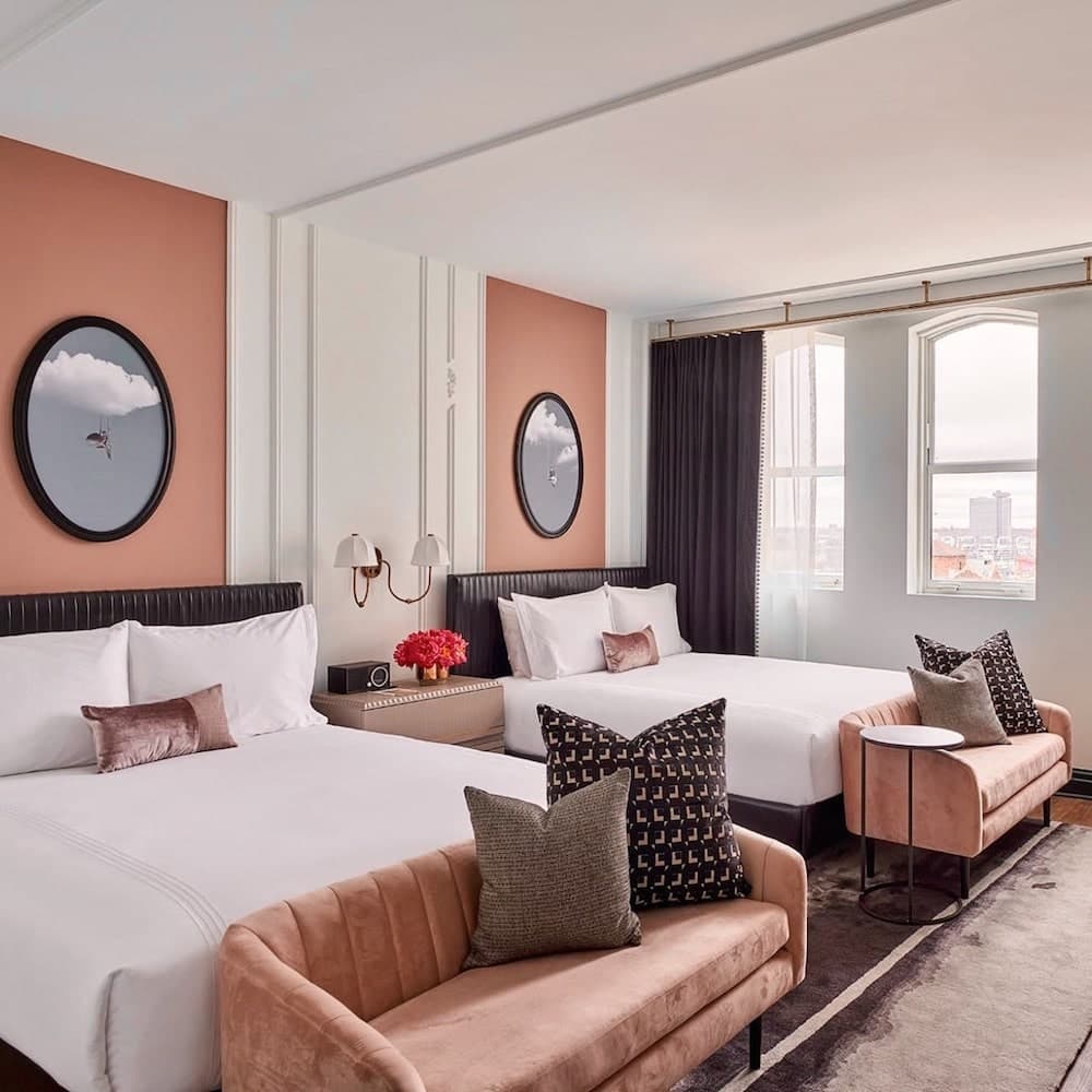 Hotel Kansas City — 