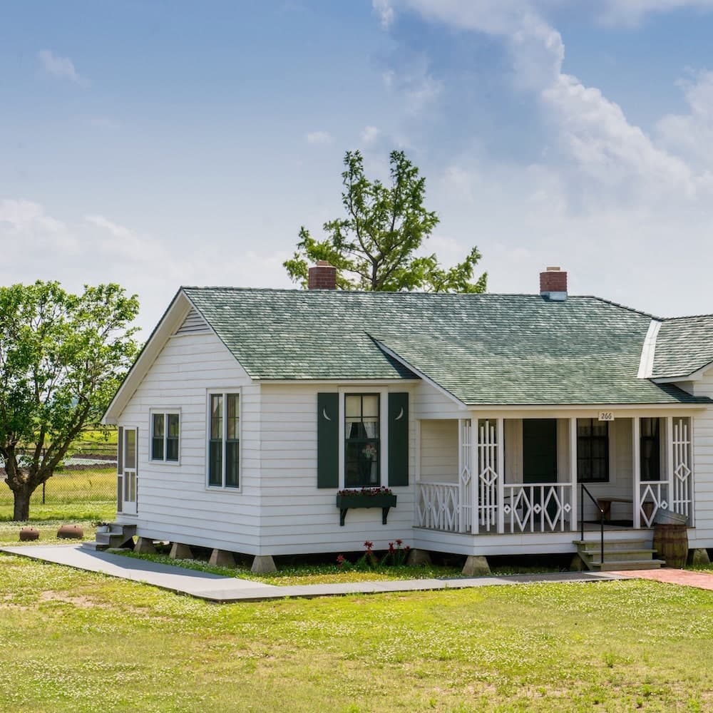 Johnny Cash Boyhood Home — 
