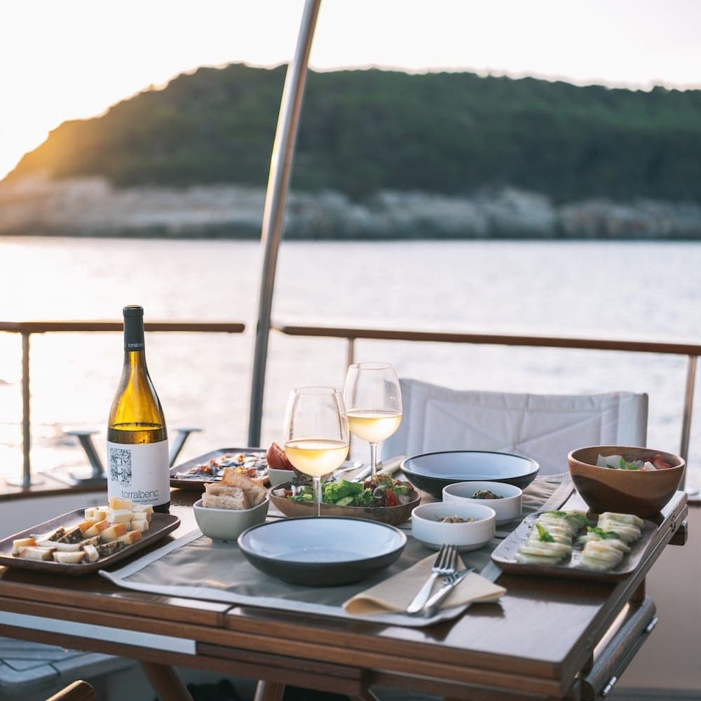 Talati Boat Charter — 