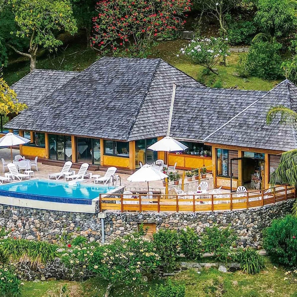 Nuku Hiva Keikahanui Pearl Lodge — 