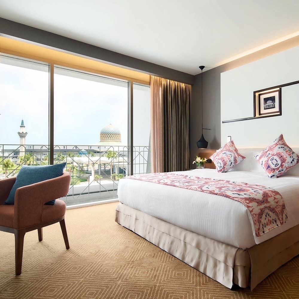 Movenpick Hotel, Jeddah — 