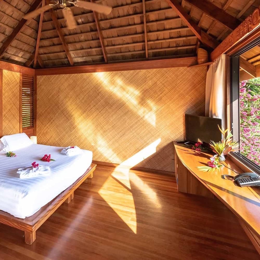 Nuku Hiva Keikahanui Pearl Lodge — 