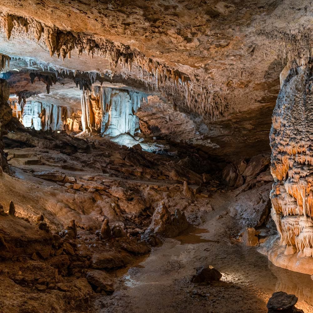 Fantastic Caverns — 