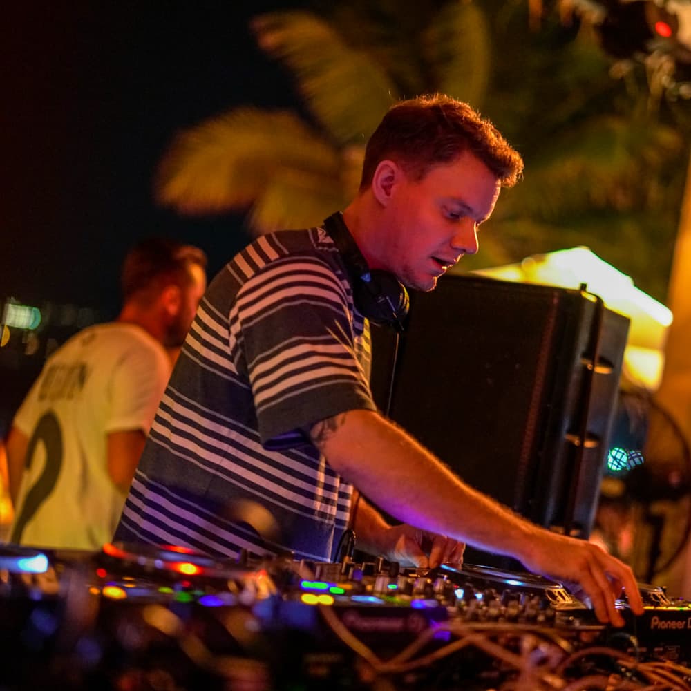 Kudo Beach Club — 