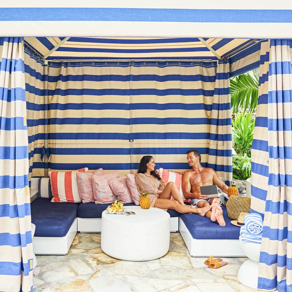 OUTRIGGER Reef Waikiki Beach Resort — 