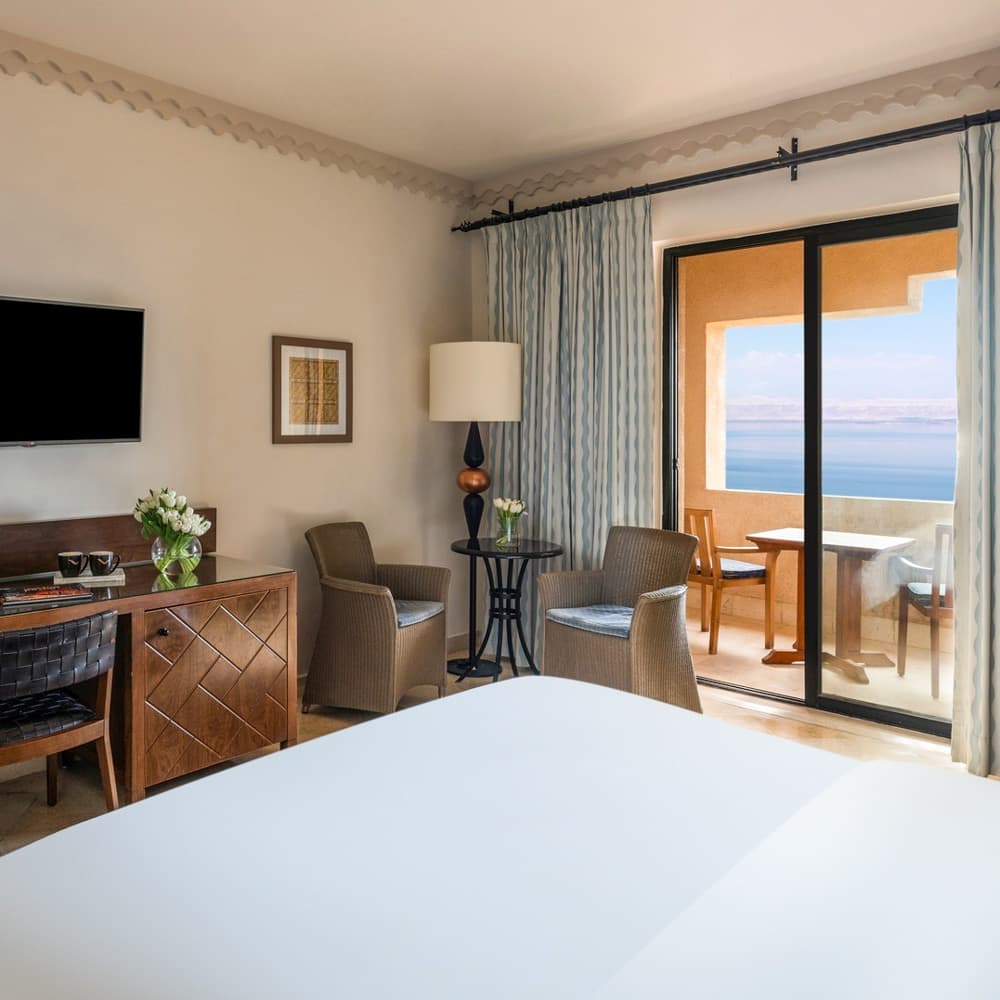 Movenpick Resort & Spa Dead Sea — 