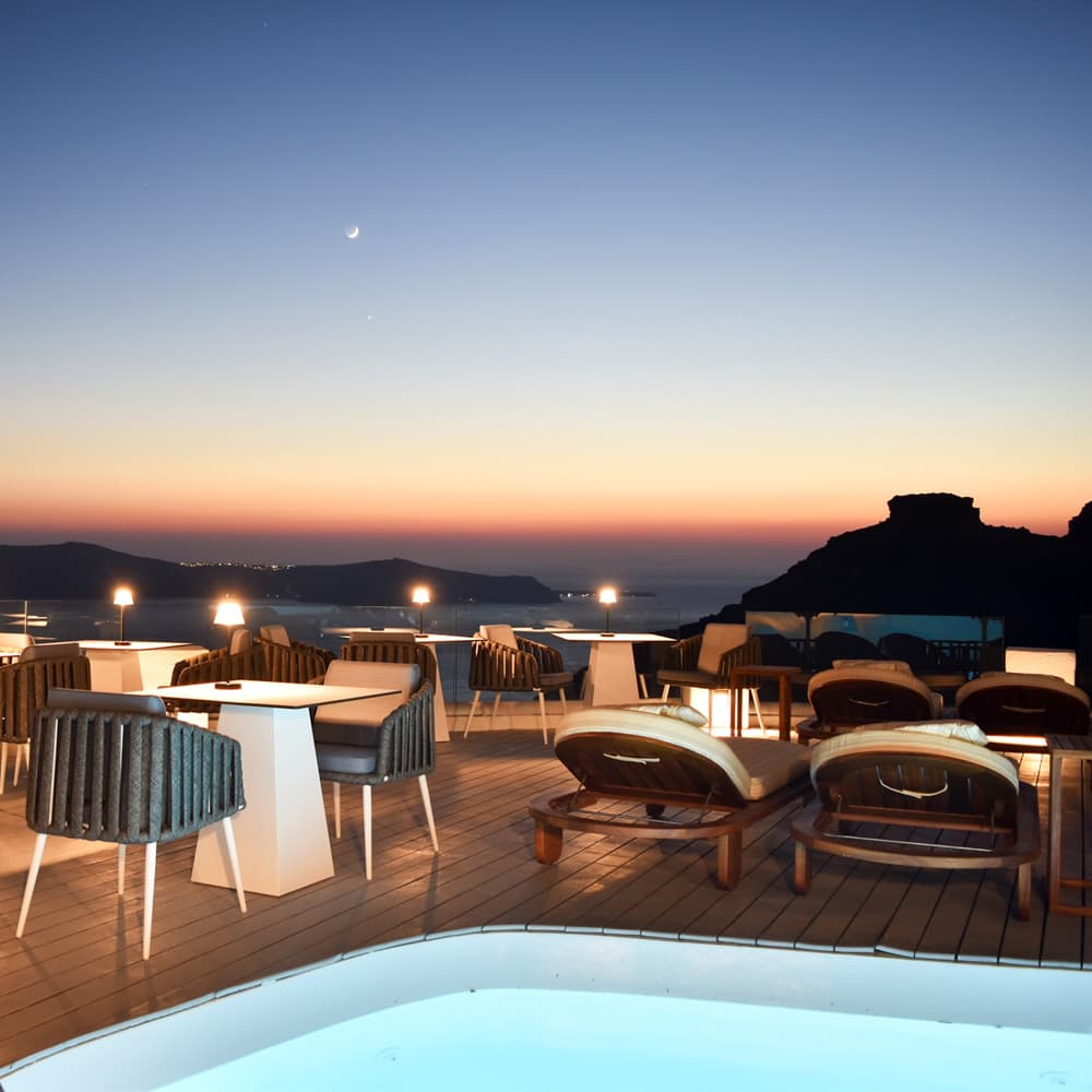 Sun Rocks Boutique Hotel — 