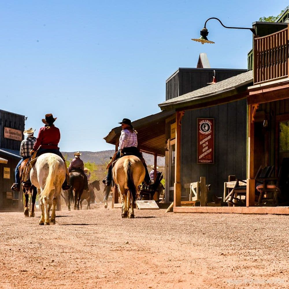 Tombstone Monument Ranch — 