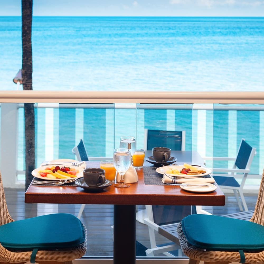 Waves Hotel & Spa — 