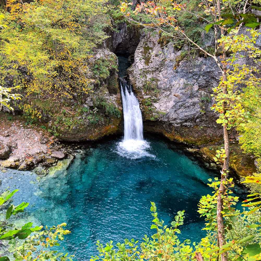 Blue Eye Lake — 