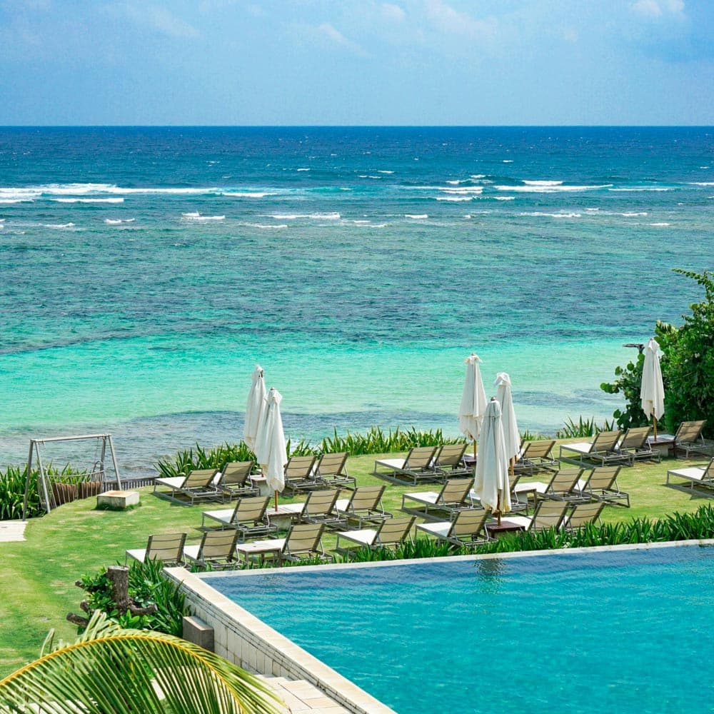 Roosterfish Beach Club — 