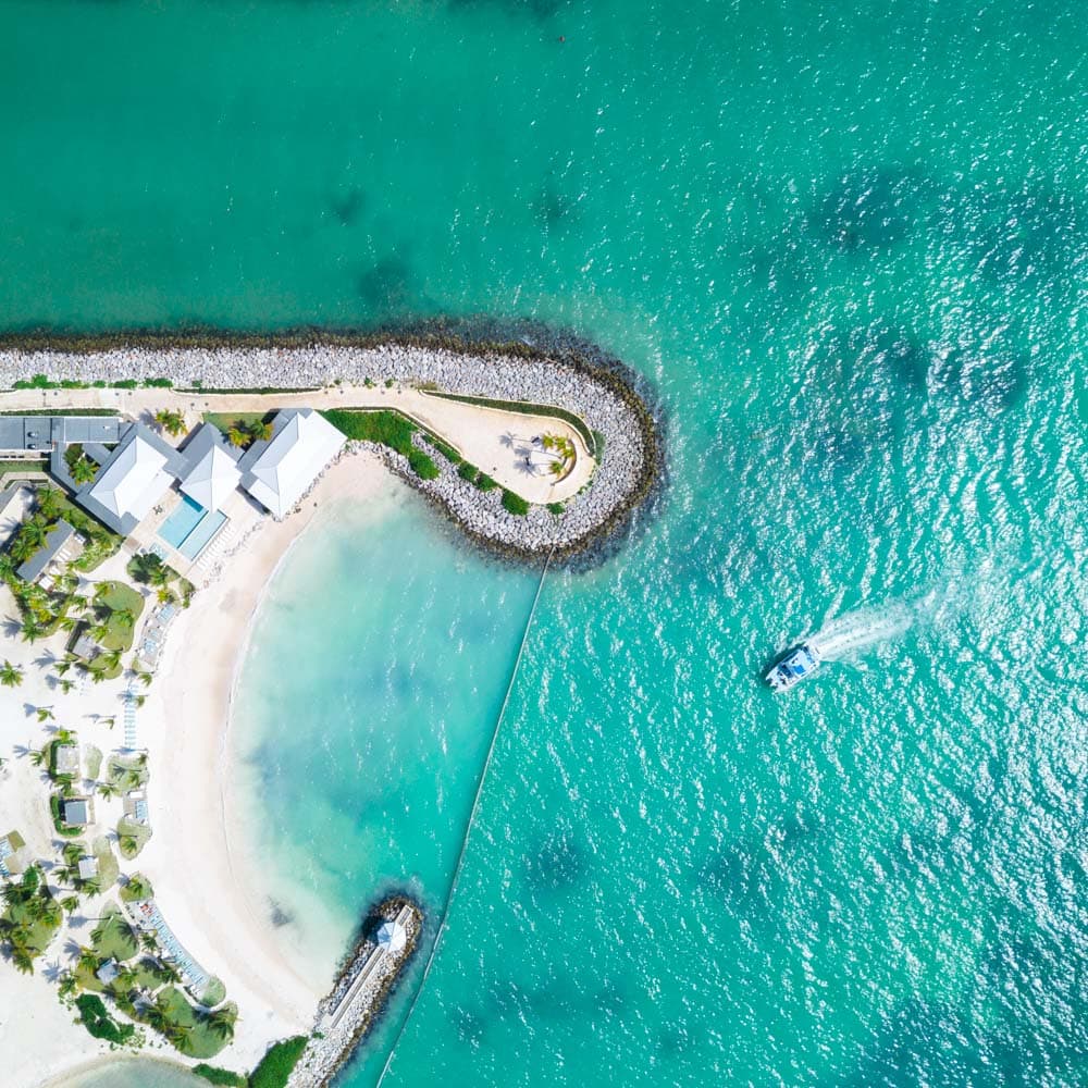 Api Beach House — 