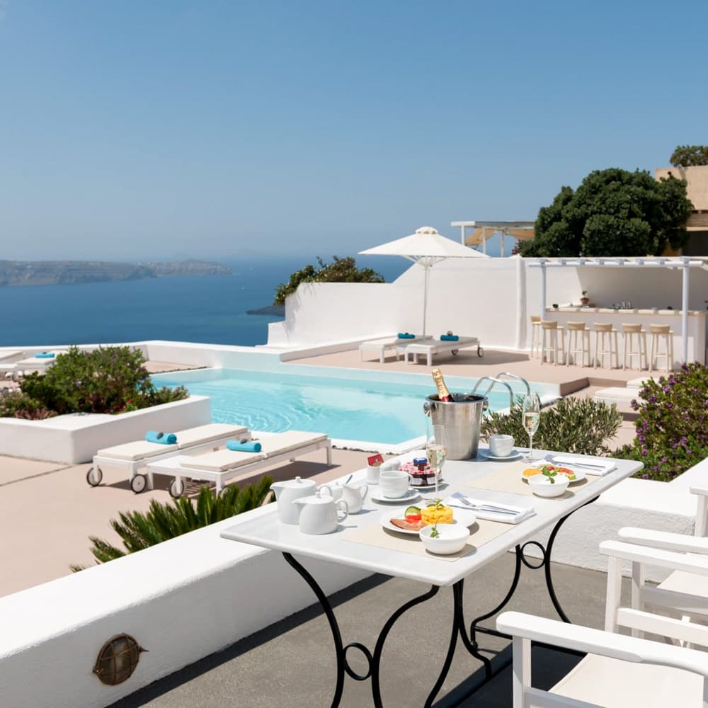 Aria Suites — 