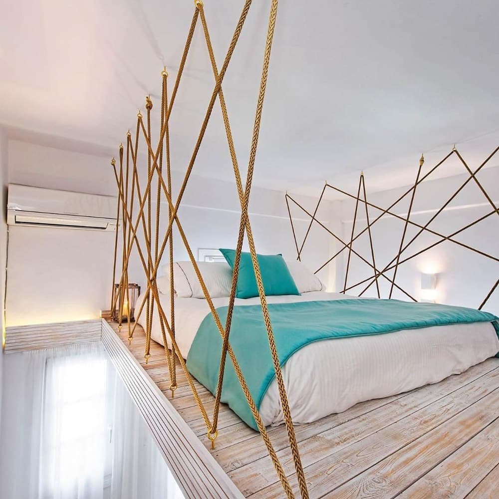 Athina Luxury Suites — 