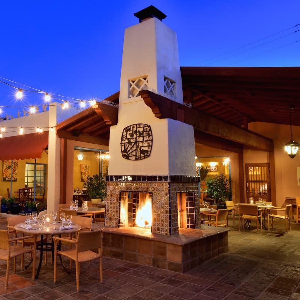 Lodge on the Desert — 